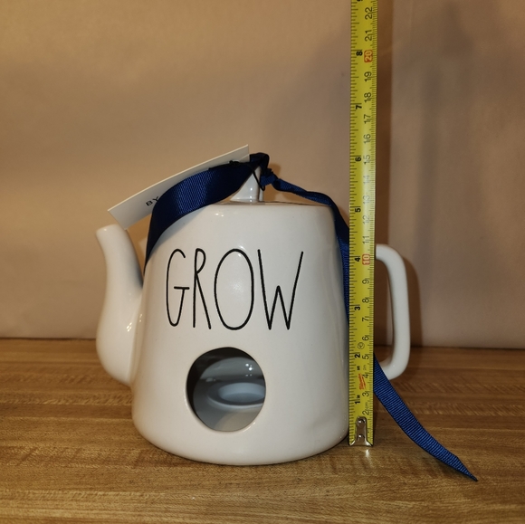 Rae Dunn by Magenta Ceramic Tea Pot Birdhouse (White/Grow) - Picture 5 of 6